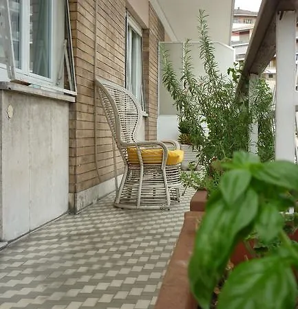 La Mariposa Oda ve Kahvaltı *